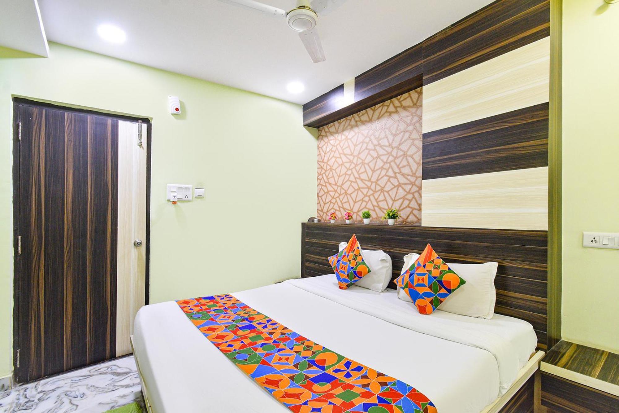 Fabhotel Galaxy Park - Nr Hyderabad International Airport, Shamshabad Extérieur photo
