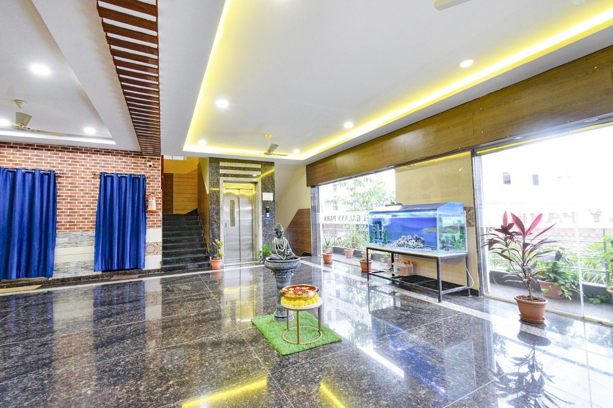 Fabhotel Galaxy Park - Nr Hyderabad International Airport, Shamshabad Extérieur photo