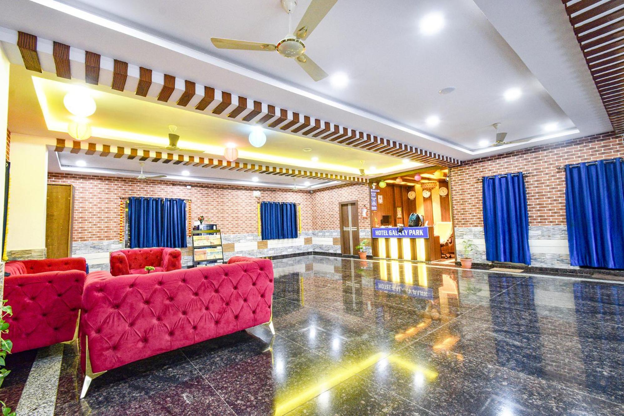 Fabhotel Galaxy Parkfabhotel Galaxy Park, Nr To Rajiv Gandhi International Airport-Hyderabad Shamshabad Extérieur photo